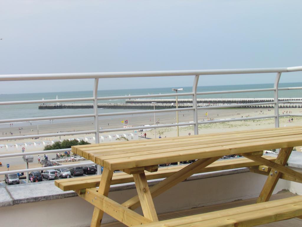 Hotel Uilenspiegel Nieuwpoort Bagian luar foto