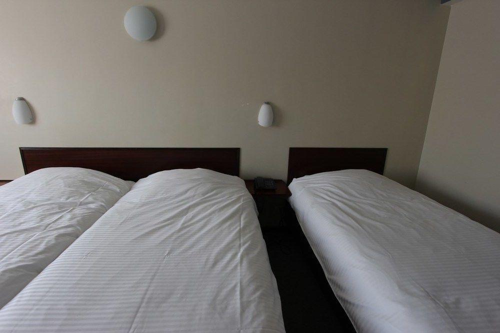 Hotel Uilenspiegel Nieuwpoort Bagian luar foto