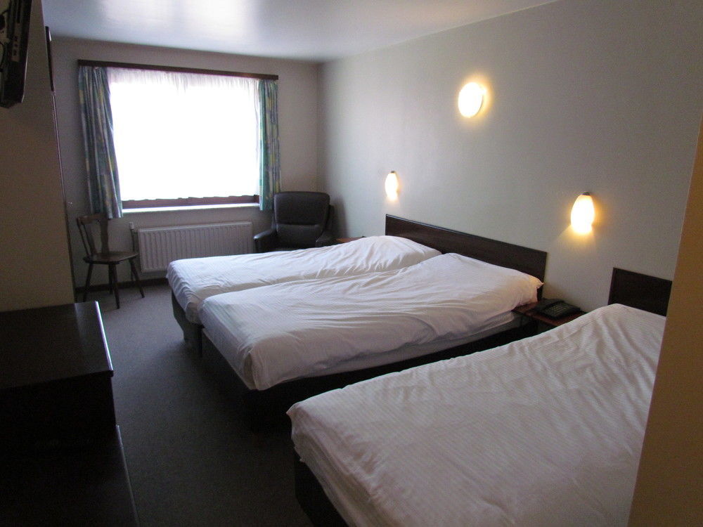 Hotel Uilenspiegel Nieuwpoort Bagian luar foto